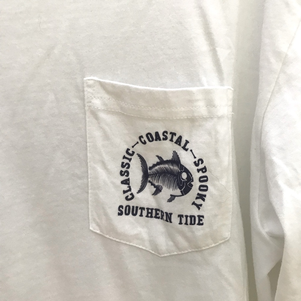 SOUTHERN TIDE Classic Coastal Spooky Glow-in-the-Dark Long Sleeve T-Shirt - Picture 7 of 14